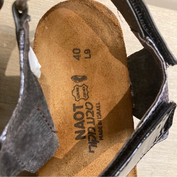 NAOT Sz 40 Alpha Anatomic Footbed Suede Wrap Hook & Loop Closures Rivets Sandals - Picture 11 of 15